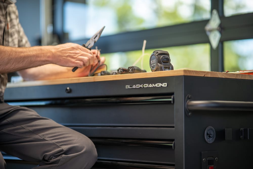 46″ 9-Drawer Mobile Workbench